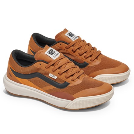 Vans MTE UltraRange 2.0 RapidWeld Shoes - Men's 1