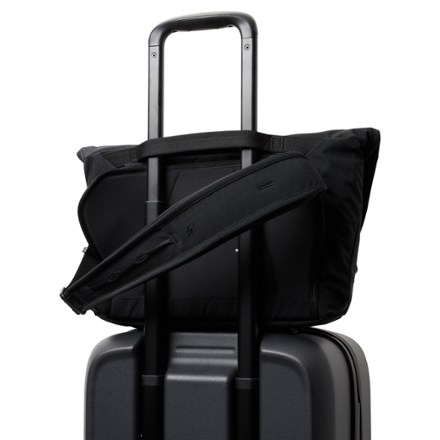 Messenger Bags: Waterproof & Travel Courier Bags | REI Co-op