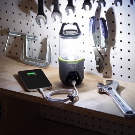 Nite Ize Radiant RL2 Rechargeable Lantern 7