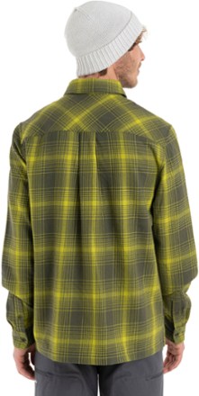Icebreaker Merino Dawnder Long-Sleeve Plaid Flannel Shirt - Men's 2