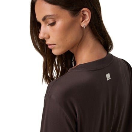 Vuori Daydream Crew Top - Women's 7