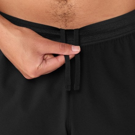 Brooks Dash Pants - Men's 5