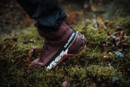 Salomon Cross Hike 2 Mid GORE-TEX Hiking Boots - Women's 9