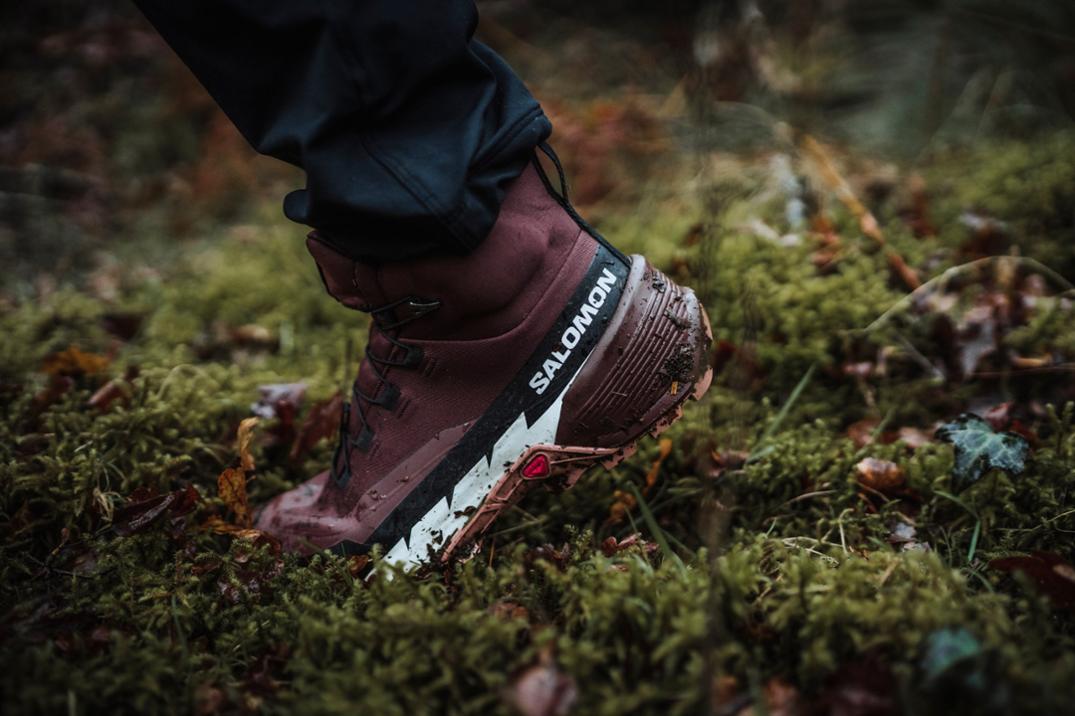 Location Image for Cross Hike 2 Mid GORE-TEX Hiking Boots - Women's