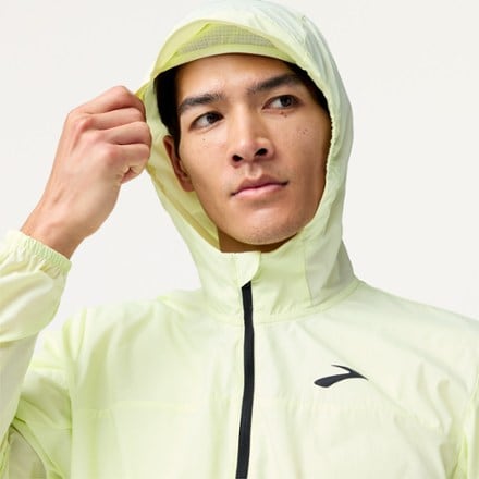 Brooks Canopy Packable Jacket - Men's 2