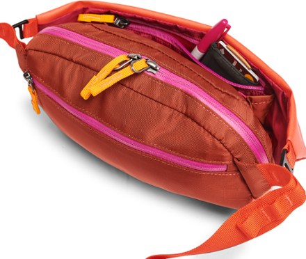Cotopaxi Coso 2 L Hip Pack - Cada Dia 4