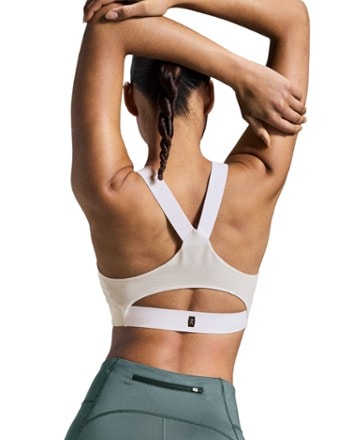 On Performance Flex Bra 2