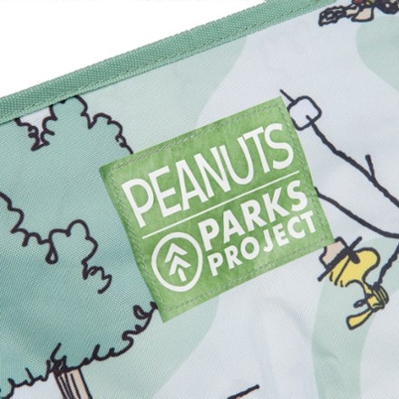 Parks Project Peanuts x Parks Project Packable Camp Chair 6