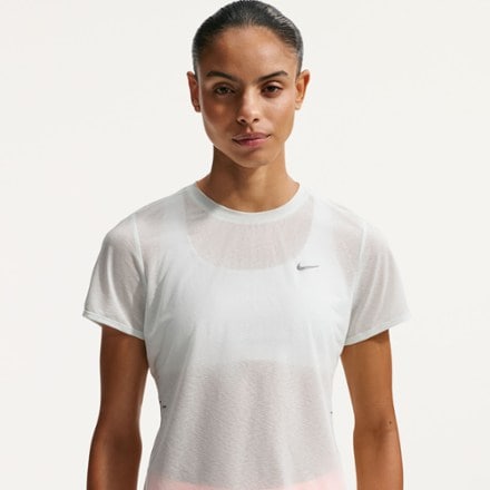 Nike Swift Breathe Dri-FIT T-Shirt - Women's 5