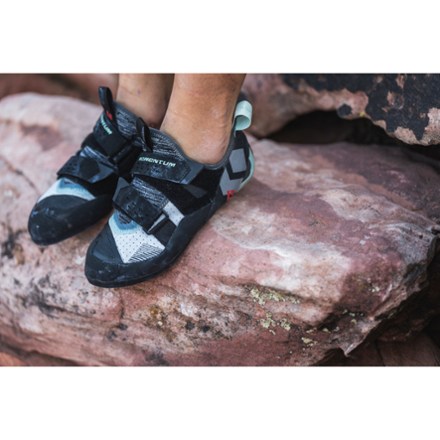 Black Diamond Momentum Climbing Shoes - Women's 7