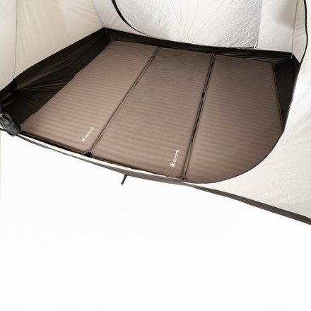 Snow Peak Land Nest Shelter 8