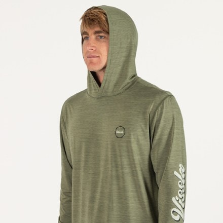VISSLA Twisted Long-Sleeve Rashguard - Men's 2
