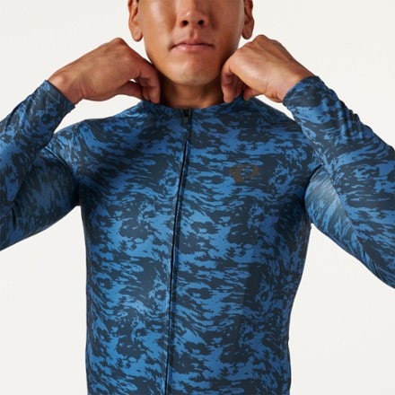 PEARL iZUMi Attack Long-Sleeve Cycling Jersey - Men's 6