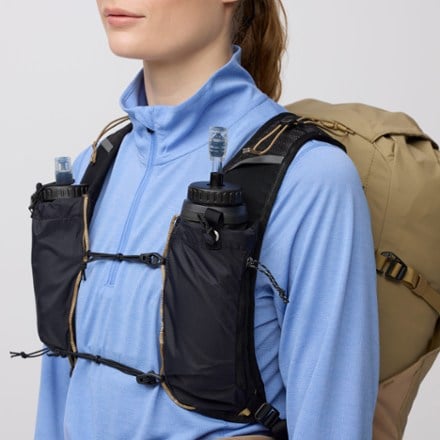 Fjallraven Abisko Hike Lite 20 Pack Soft flasks not included