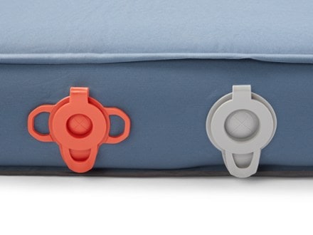 REI Co-op Camp Dreamer Double Self-Inflating Deluxe Bed 2