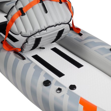 NRS Akamai 110 Inflatable Kayak 6