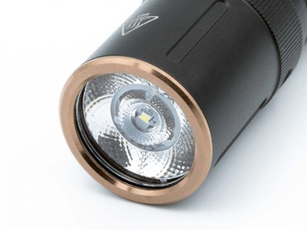 Fenix E12 V2.0 AA Flashlight 2