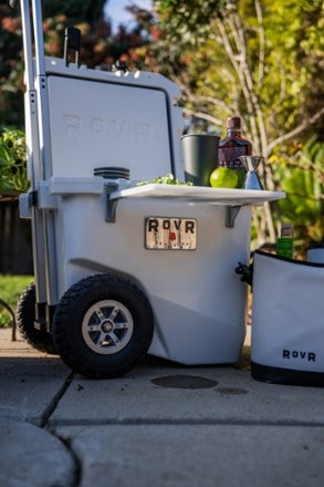 RovR Products RollR 45 Wheeled Cooler 9