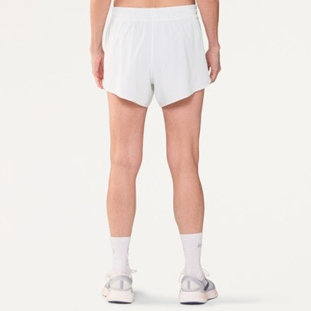 Vuori Clementine 4" Shorts - Women's 2