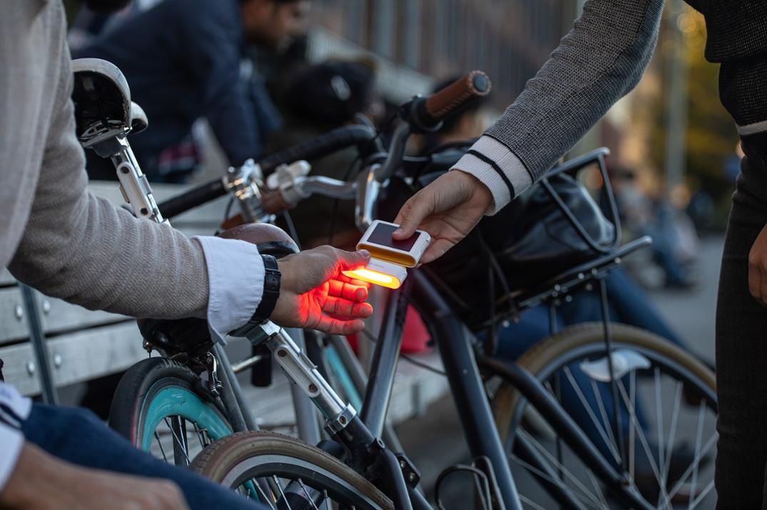 Location Image for Luci Solar Bike Light Set