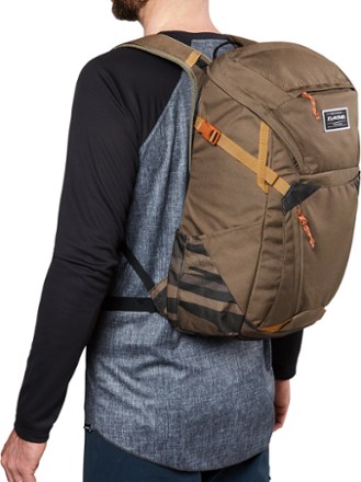 dakine canyon 24