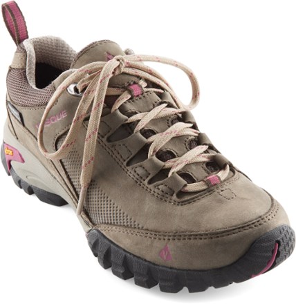 vasque women's talus waterproof hiking shoe