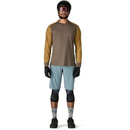 Patagonia Long-Sleeve Dirt Craft Bike Jersey - Men's 3