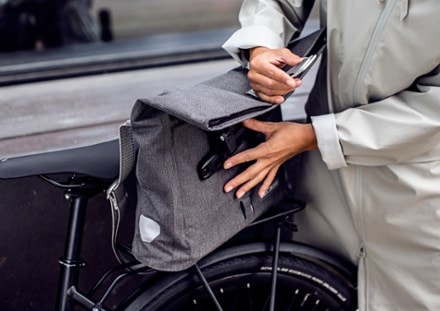 Ortlieb Twin-City Urban Bike Bag 4