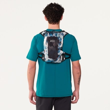 REI Co-op Swiftland 5 Hydration Vest - Men's 2