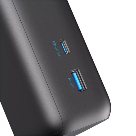 Anker A1695 25K, 165W Anker Laptop Power Bank with Built-In and Retractable Cables 2
