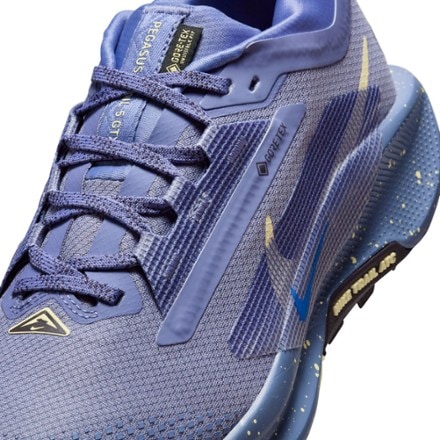 Nike Pegasus Trail 5 GORE-TEX Trail-Running Shoes - Women's 8