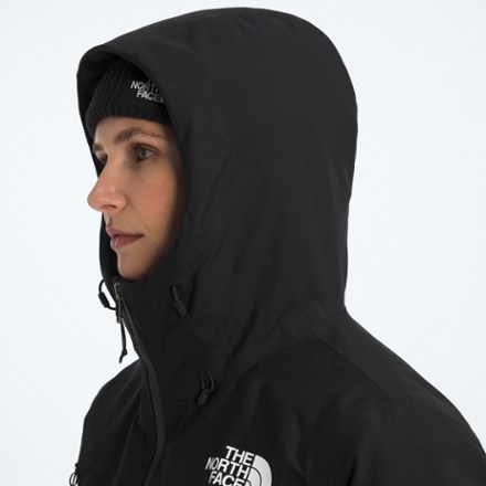 The North Face TNF Range Down Hooded Jacket - Women's 2