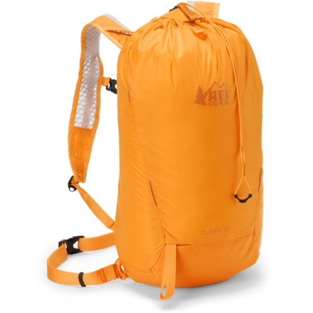 REI Co-op Flash 18 Pack