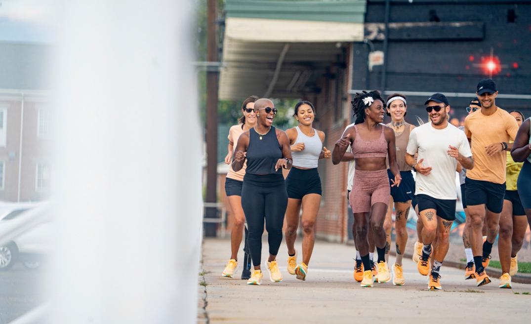 Location Image for Via Olympus Road-Running Shoes - Women's