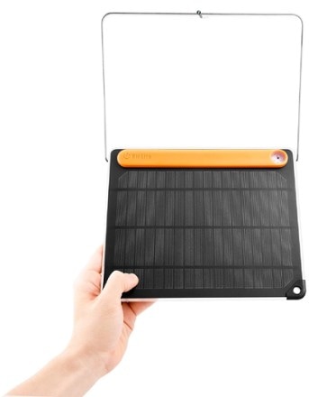 BioLite SolarPanel 5+ 2.0 With Onboard Battery 2