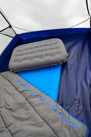 ALPS Mountaineering Big Air Pillow 8