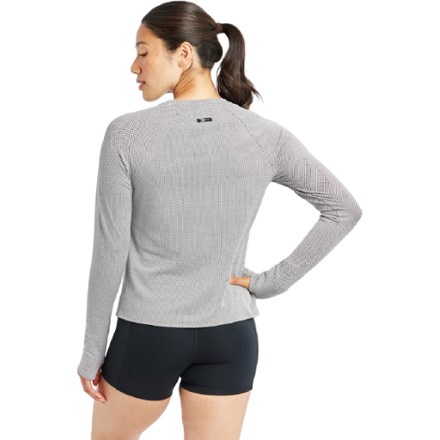 Oiselle Flyout Long-Sleeve Shirt - Women's 1
