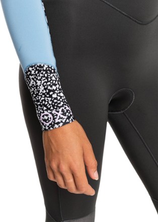 Roxy 3/2 mm Swell Back-Zip GBS Wetsuit - Women's 5