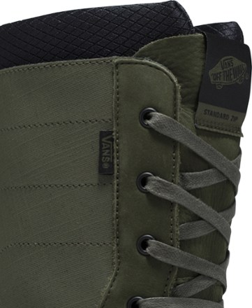 Vans Standard Zip Snow MTE Boots - Men's 4
