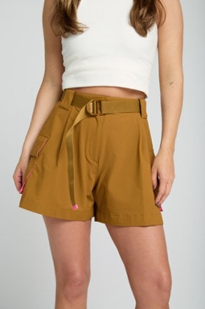 SENIQ Trailmix Shorts - Women's 1