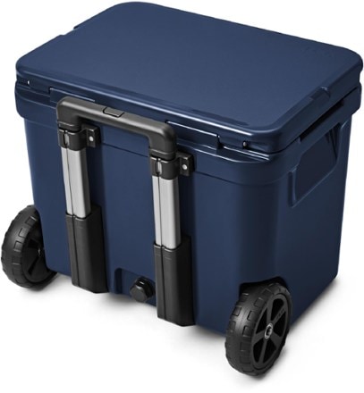 YETI Roadie 60 Wheeled Cooler 5