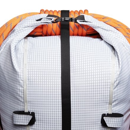 Mammut Trion 38 Pack - Women's 3