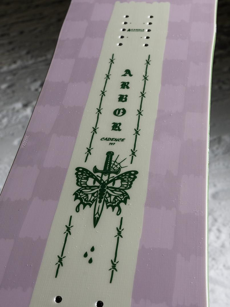 Location Image for Cadence Snowboard - Women's - 2025/2026