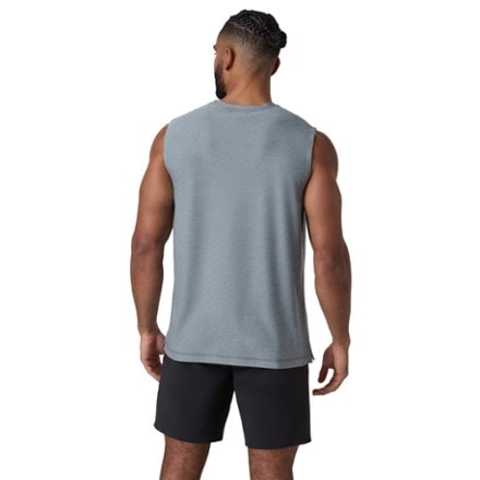 Vuori Strato Muscle T-Shirt - Men's 2