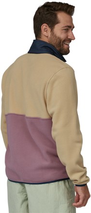 Patagonia Microdini 1/2-Zip Pullover - Men's 2