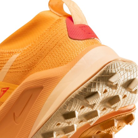 Nike ZoomX Zegama Trail-Running Shoes - Women's 5