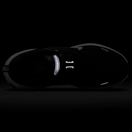 Nike Vomero Plus Road-Running Shoes - Women's 8