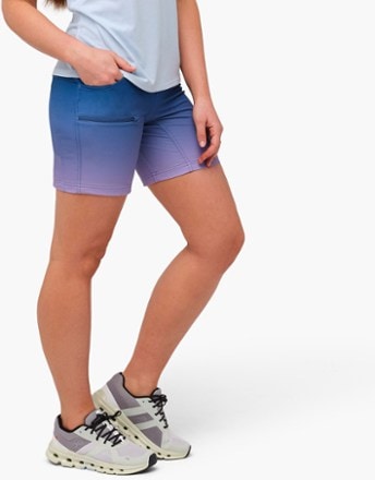 SHREDLY Limitless Stretch Waistband High-Rise Bike Shorts - Women's 1
