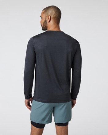 Vuori Long-Sleeve Tradewind Performance T-Shirt 2.0 - Men's 2