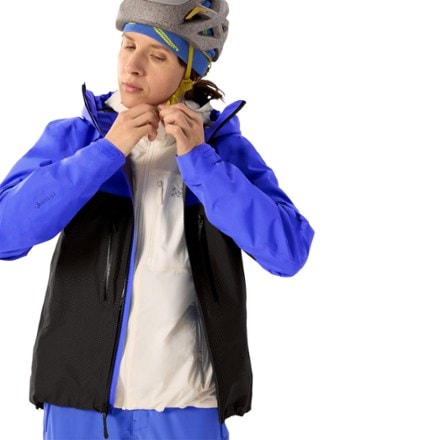 Arc'teryx Proton SL Hoody - Women's 9